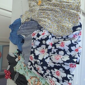 Lot of 8 girl's 2T dresses